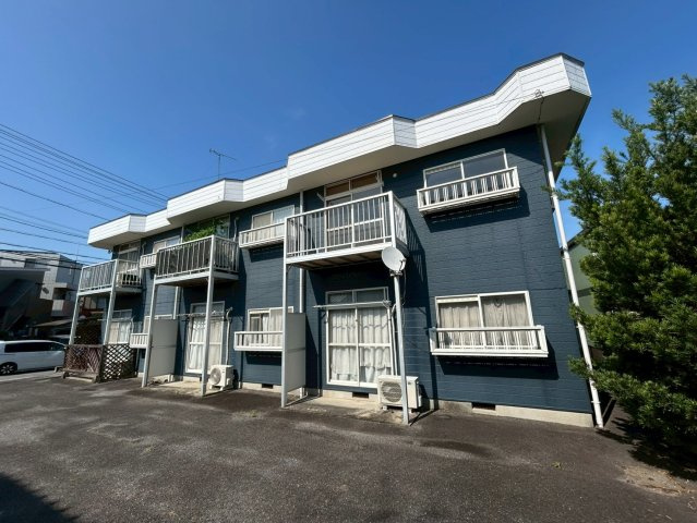 岡崎市上地１丁目のアパート