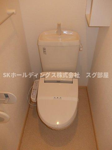 アンファミーユⅢのトイレ