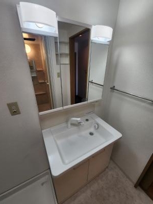 古西町446の独立洗面台|シャンプードレッサー