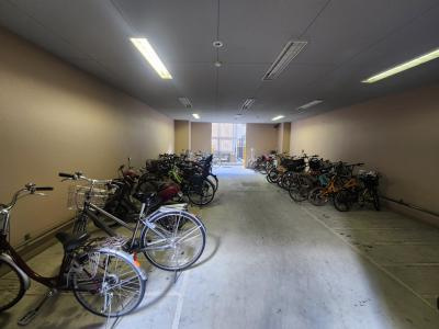 古西町446の駐車場|駐輪場