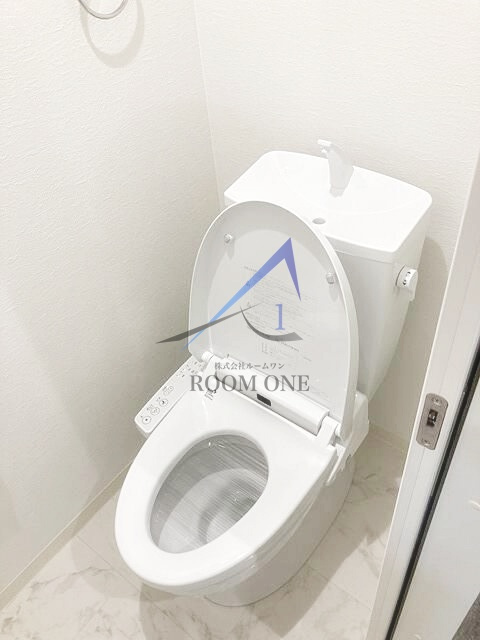 ＫＬＥＩＳ新高島平のトイレ|トイレです。