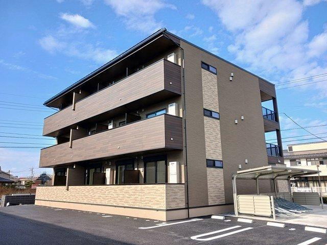 ヒカルサ土浦滝田Ⅱの外観|外観もきれいです
