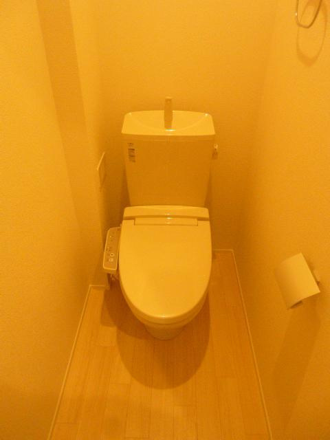 鎌倉市大船３丁目の賃貸マンションのトイレ|清潔感のあるトイレです