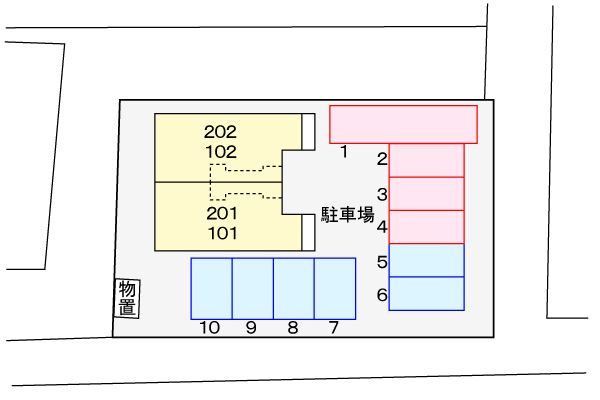 クレメントの駐車場