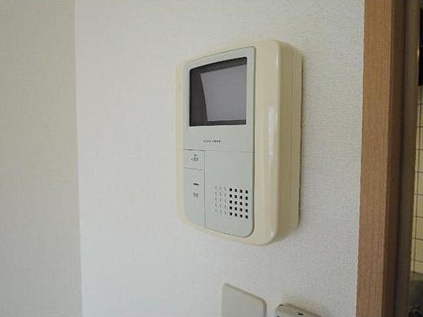 スプリームサカイのセキュリティ|同物件別部屋参考写真