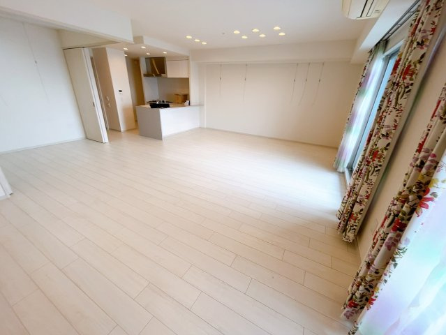 ライオンズプレイズ南大高のロビー