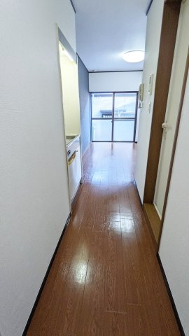 月見山ヒルズの玄関|シンプルで使いやすい玄関です