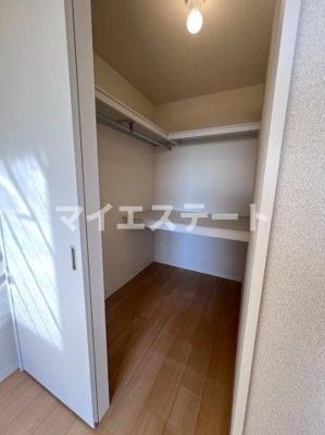 【収納】 | リバーパークタウンB | 別部屋写真