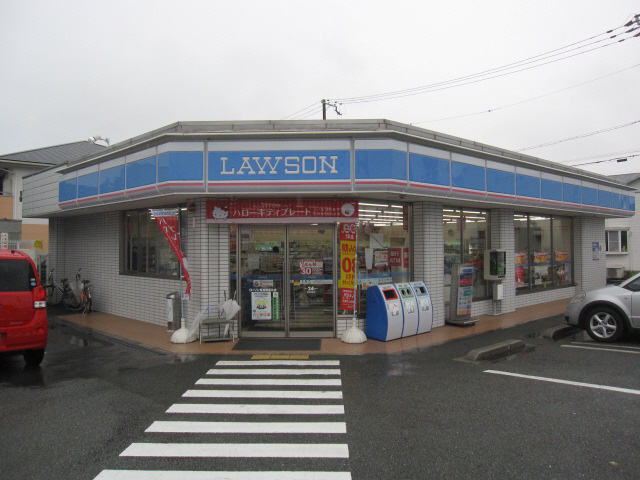 姫路市白浜町宇佐崎北３丁目のハイツ