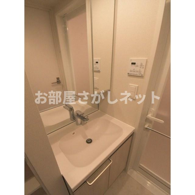 ラクレイス横濱関内【おとり物件なし】#学生・社会人にオススメ！初期費用分割払いOK！の独立洗面台