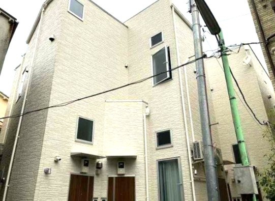 荒川区荒川４丁目のアパートの外観
