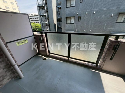 【バルコニー】 | クレッセント西馬込 | お洗濯にも便利なバルコニー付き
