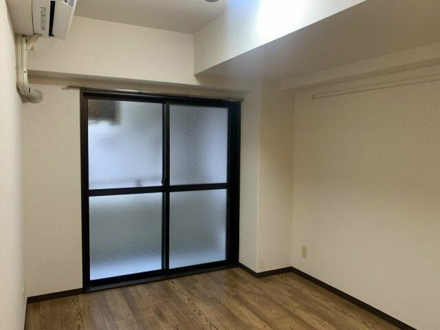 横浜市保土ケ谷区瀬戸ケ谷町の賃貸マンションの居間・リビング