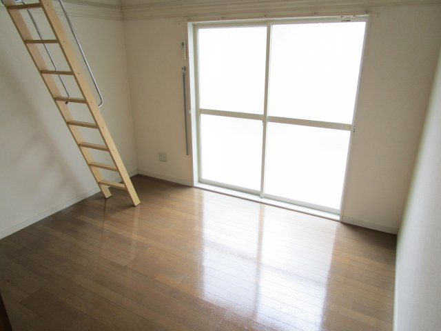 【居間・リビング】 | ルイーズ中野