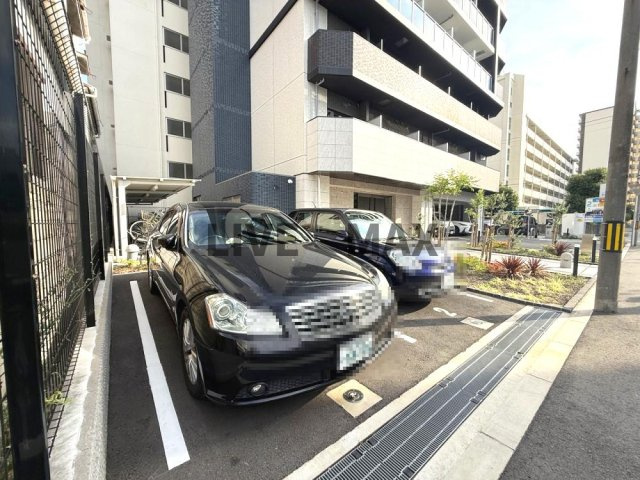 【駐車場】プレサンス塚本ベラビィ