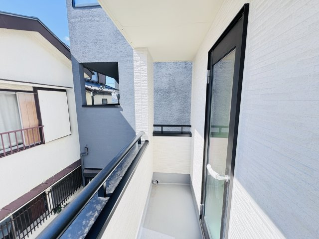 松戸市栄町７丁目新築戸建のバルコニー|南側インナーバルコニー