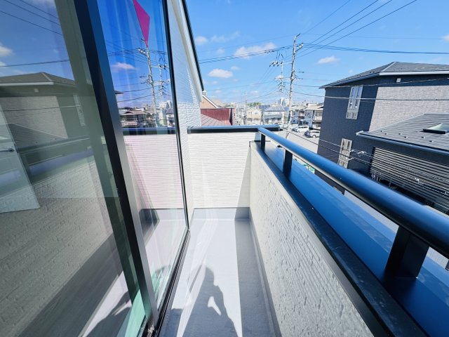松戸市栄町７丁目新築戸建のバルコニー|寝室前バルコニー