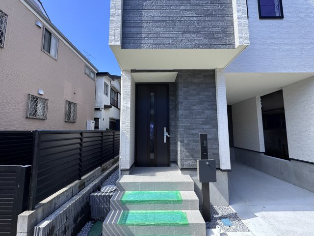松戸市栄町７丁目新築戸建のエントランス|エントランス