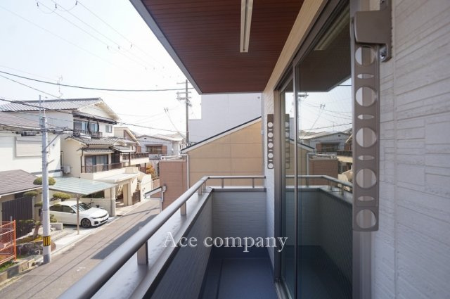 【バルコニー】 | 東大阪市菱屋西1丁目　【1号棟/全2棟】 | バルコニー3か所☆こちらはリビングに面したバルコニーです☆