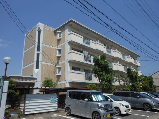高松ビルの外観|落ち着いた雰囲気の外観です