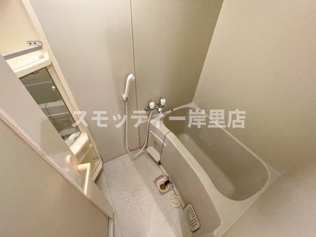 シェーヌパレの浴室