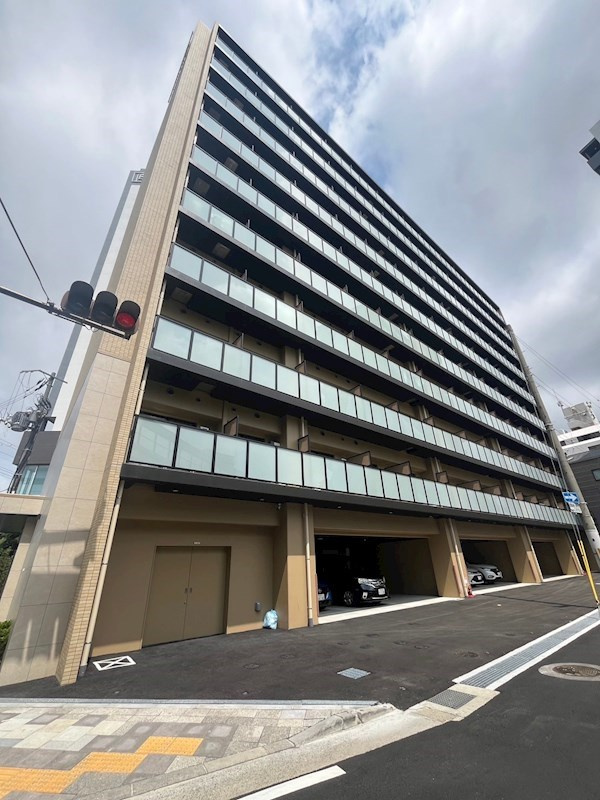 LIVIAZ KOBE SOLEILの外観