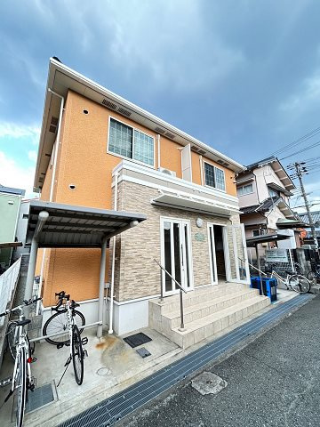 フロントフィールドの外観