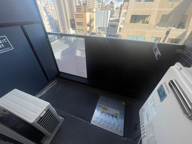GRIDのバルコニー