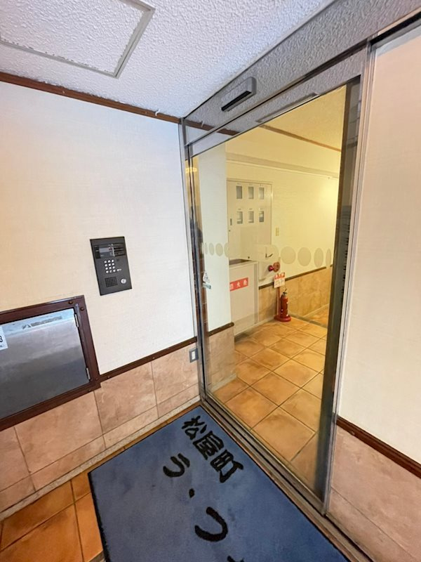 松屋町ラフォーレ高吉の外観