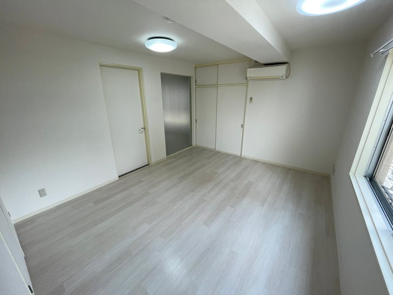 松屋町ラフォーレ高吉の寝室