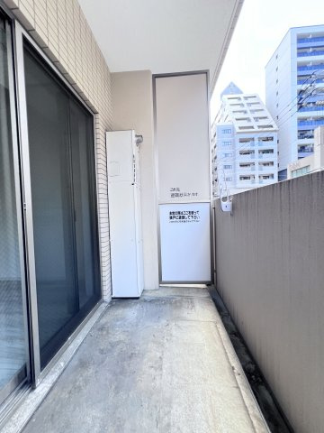 アルティザ平尾のバルコニー