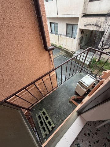 佐本ハイツのバルコニー