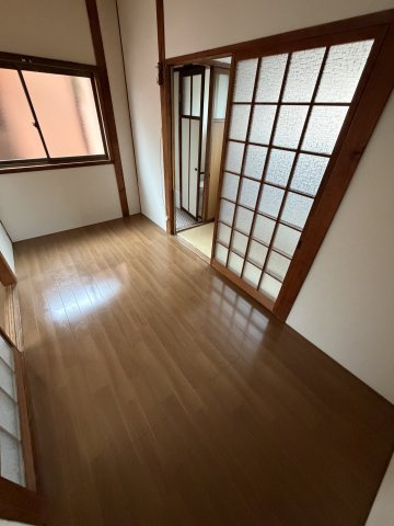 佐本ハイツの居間・リビング
