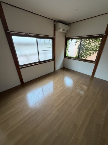 佐本ハイツの居間・リビング