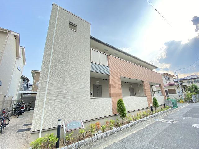 グランツ・トマツⅡの外観