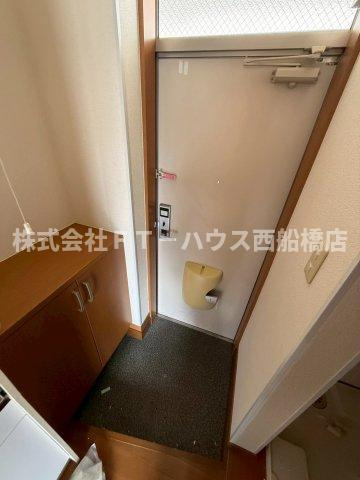 フォルス１２の玄関
