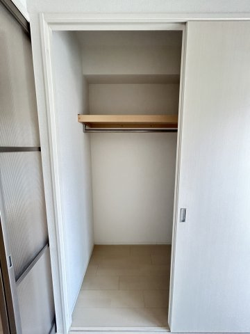 セレニテ神戸元町の収納