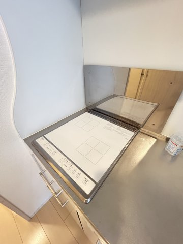 セレニテ神戸元町のキッチン