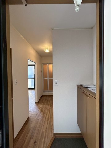 ヒルズ山下Ⅱの玄関