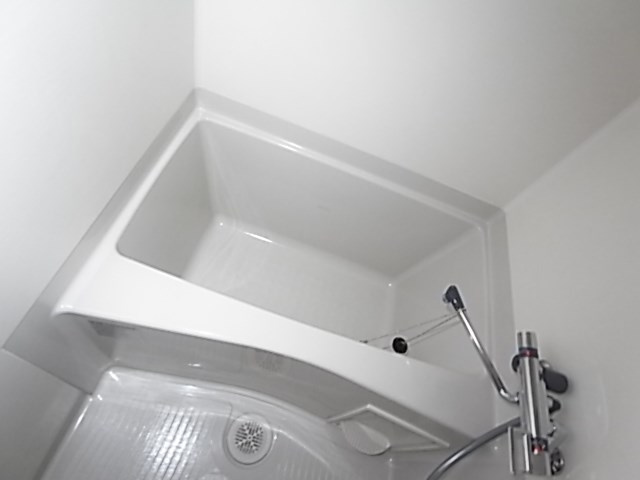 ララプレイス ザ・神戸シルフの浴室