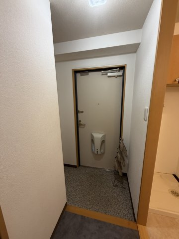 クレアドル須磨の玄関