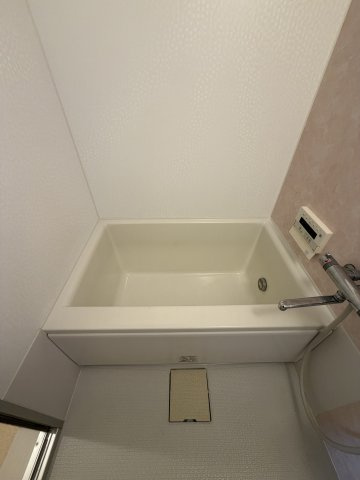 潮見台マンションの浴室