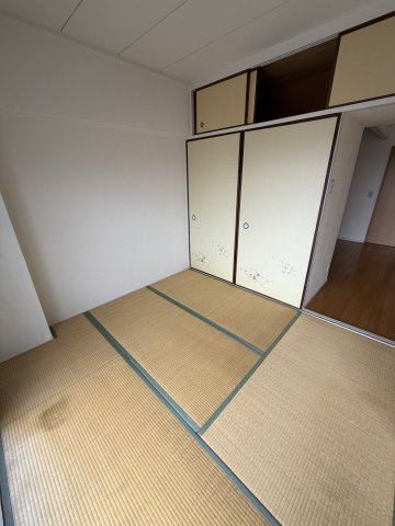 潮見台マンションの和室