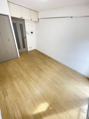 イトーピア三宮アーバンステージの居間・リビング