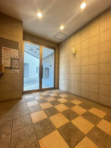 ベローザ六本松のロビー
