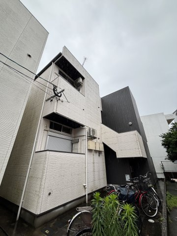 ラピュターの外観