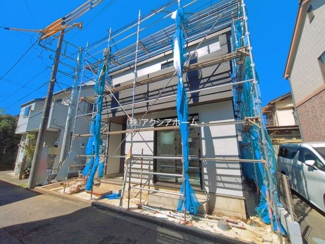 所沢市松郷・全1棟　新築一戸建　～南道路に面し日当たり良好～の外観|現地写真（2026年10月1日撮影）