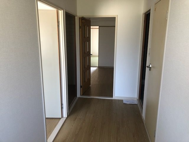 クィーンヒルズの玄関