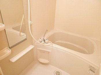 【浴室】 | カイルア | お風呂で日々の疲れを落としましょう
