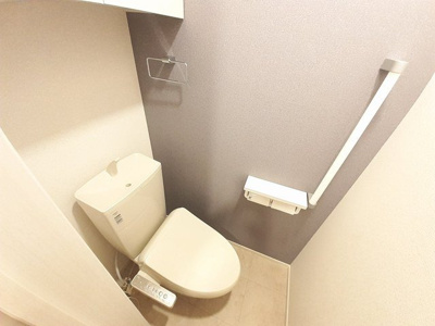 【トイレ】 | ハウオリエカヒ | 清潔感のあるトイレです